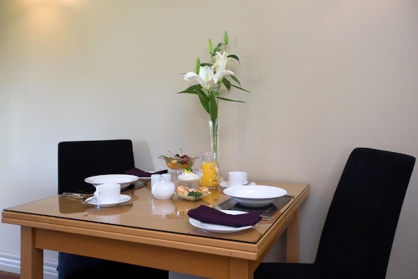 Hotel Tairoa Lodge & Cottage (Hawera)